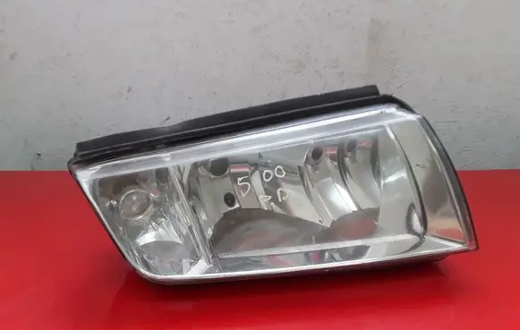 Skoda Fabia Mk1 (6Y) Headlight/headlamp 206229B PY21W