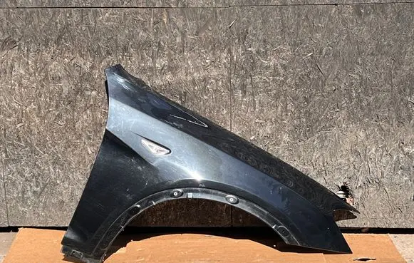 BMW X3 F25 Fender