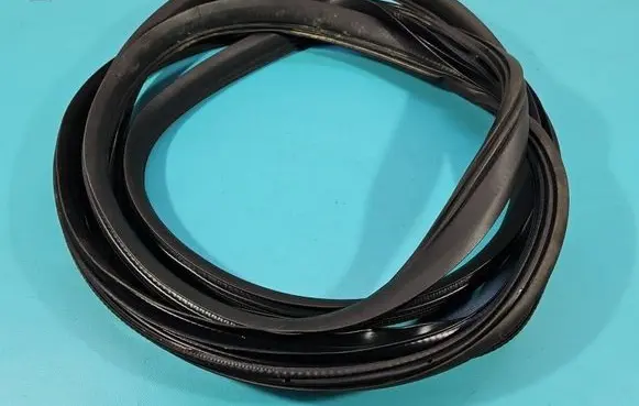 Ford B-MAX Front door rubber seal IMPRK1543228