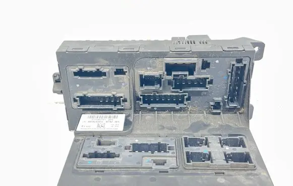 Mercedes-Benz E W211 Fuse module 2115457701