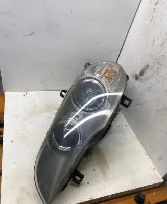 BMW X5 E70 Headlight/headlamp