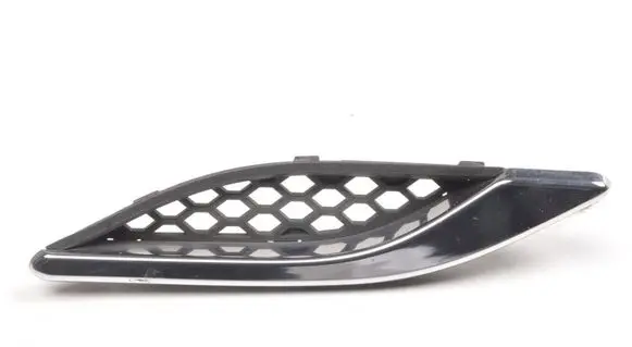 Maserati Ghibli Front arch trim 670025654
