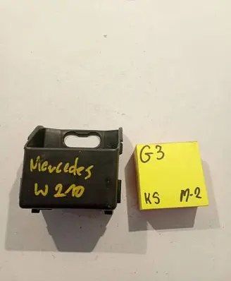 Mercedes-Benz E W210 Front door storage pocket/box 2086830175