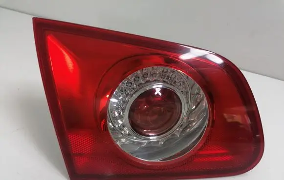 Volkswagen PASSAT B6 Tailgate rear/tail lights 3C9945093