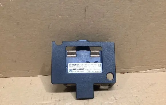 Dacia Spring Distronic sensor radar 284474691R 0203304128