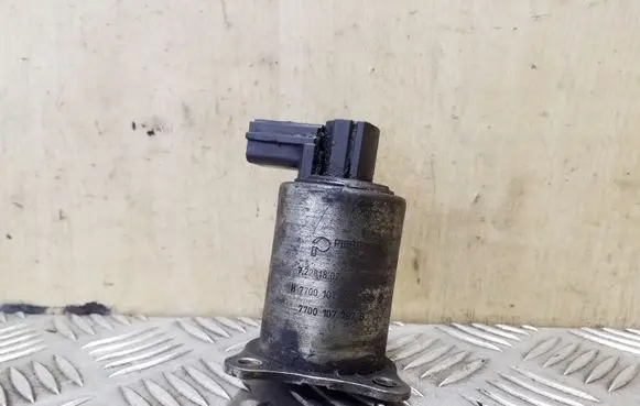Volvo S40, V40 EGR valve 7700107797B 7228180200T H7700107471