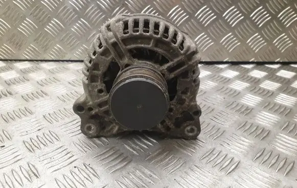 Audi A3 S3 8P Generator/alternator 06F903023F