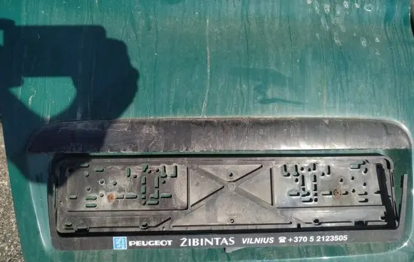 Peugeot Partner Trunk door license plate light bar 