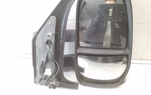 Iveco Daily 35.8 - 9 Front door electric wing mirror E9024362