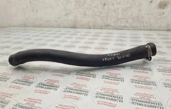 Volkswagen PASSAT B6 Engine coolant pipe/hose
