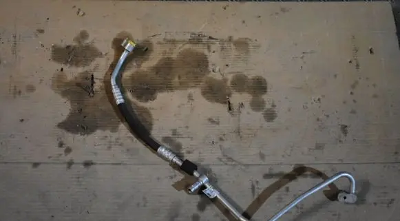 Audi A8 S8 D5 Air conditioning (A/C) pipe/hose 4N1816531