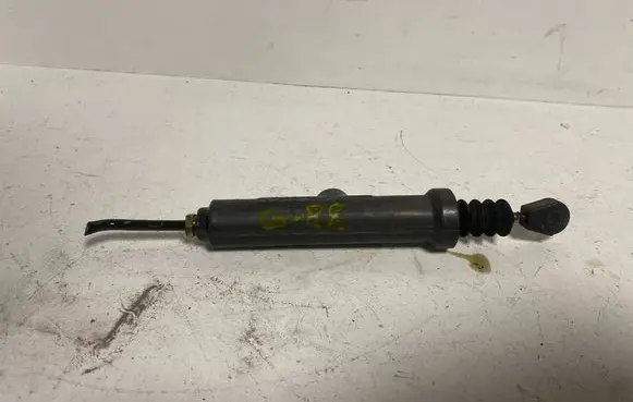 Clutch master cylinder