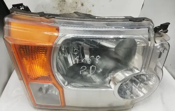 Land Rover Discovery 3 - LR3 Headlight/headlamp XBS001062