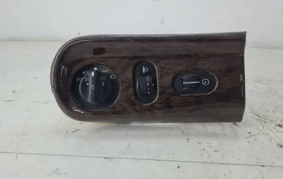 Ford Focus Light switch 95BG11654CB