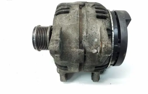 Nissan Juke I F15 Generator/alternator