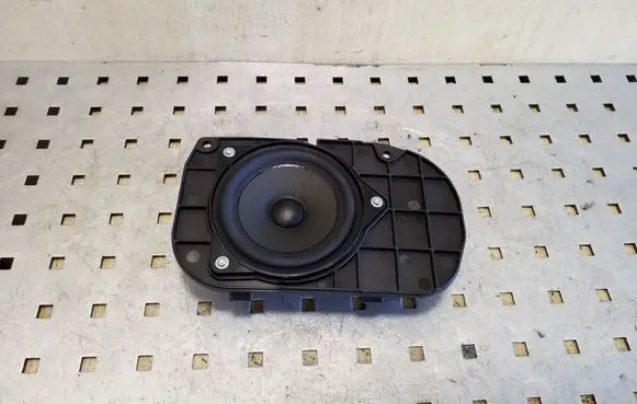 BMW 5 F10 F11 Parcel shelf speaker 9239183