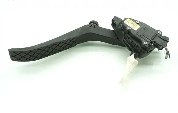 Porsche Cayenne (9PA) Accelerator throttle pedal 7L0723507E