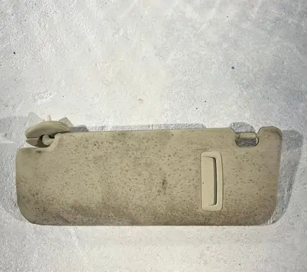 Sun visor