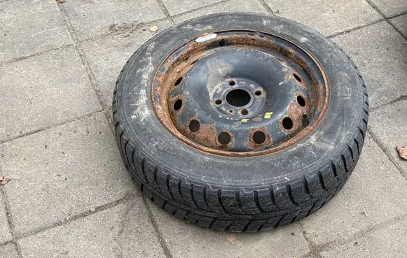 Renault Scenic I R15 spare wheel 