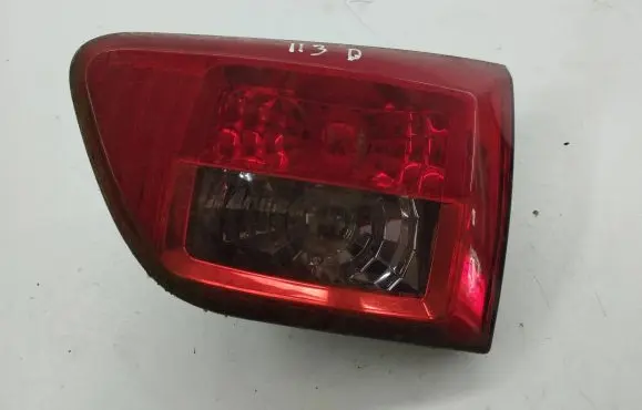Peugeot 4007 Tailgate rear/tail lights 1146379