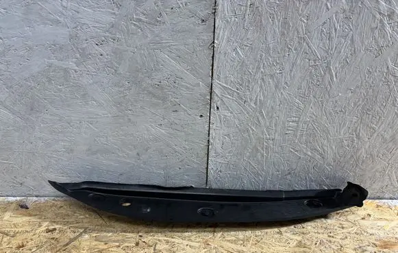Mercedes-Benz GLE W167 Fender end trim A1678890000