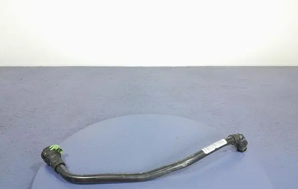 Audi A4 S4 B7 8E 8H Turbo turbocharger oiling pipe/hose 8576824