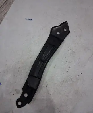 Ford Galaxy Headlight/headlamp mounting bracket 18632