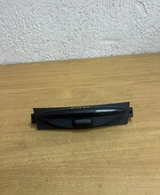Mercedes-Benz R W251 Parking PDC sensor display screen 163830J103 F2199