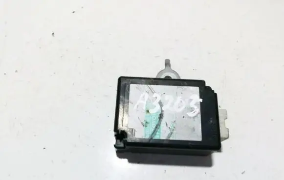 Lexus IS 220D-250-350 Door control unit/module 8974053051 2513003800