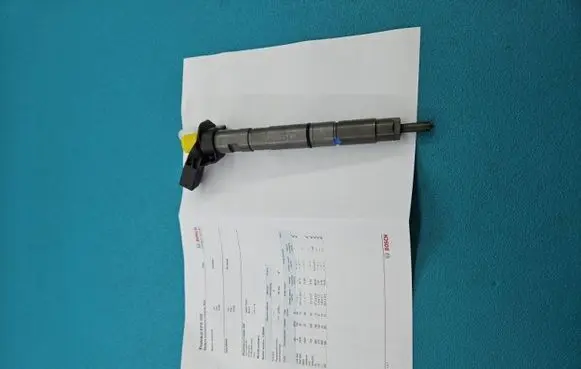 Audi A8 S8 D3 4E Fuel injector 0445115041 IMPRK1350890