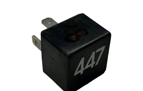 Audi A3 S3 8L Other relay 6U0906061A 9445111
