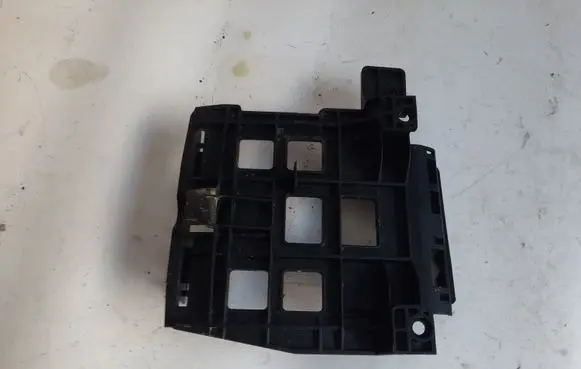 Volkswagen PASSAT CC Fuse box cover NERA