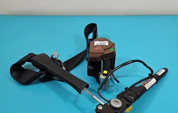 Opel Antara Front seatbelt 95459235 IMPRK1440447