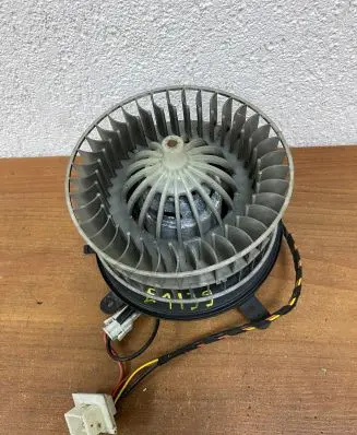 Mercedes-Benz E W210 Air conditioning (A/C) fan (condenser) A2108211551 E1139