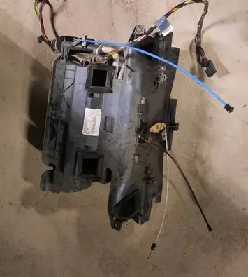 Mercedes-Benz Sprinter W901 W902 W903 W904 Webasto auxiliary heater other parts A9018300461
