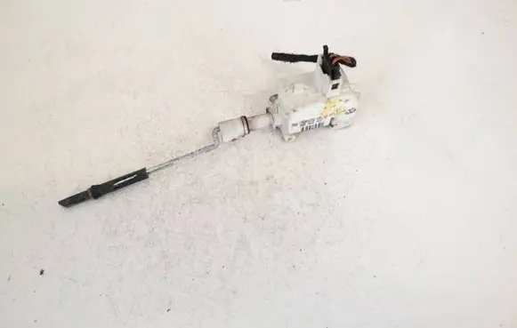 Volkswagen PASSAT B5 Central locking motor 3b0810773a 3b0959702
