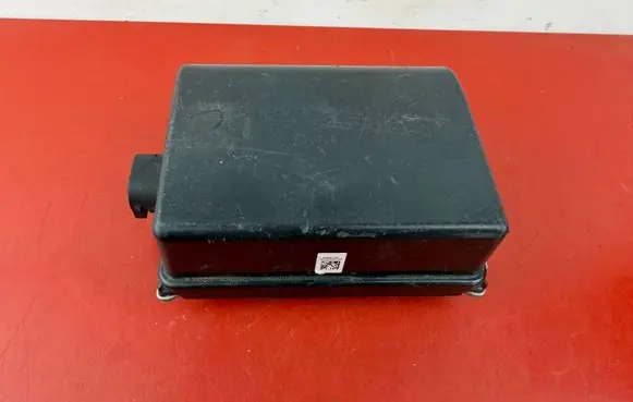 Mercedes-Benz C W205 Distronic sensor radar A0009007907