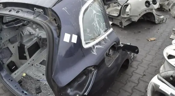 BMW 2 F46 Rear quarter panel 