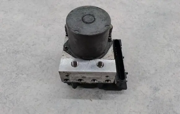 KIA Carnival ABS Pump 58920-4D300