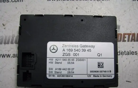 Mercedes-Benz A W169 Gateway control module A1695403945