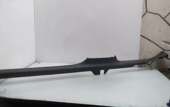 Volkswagen Polo IV 9N3 Front sill trim cover 6Q4853372