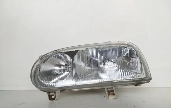 Volkswagen Golf III Headlight/headlamp E49687