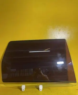 Peugeot 4007 Rear door window glass
