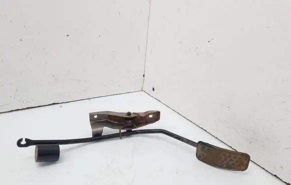 Daihatsu Sirion Accelerator throttle pedal 