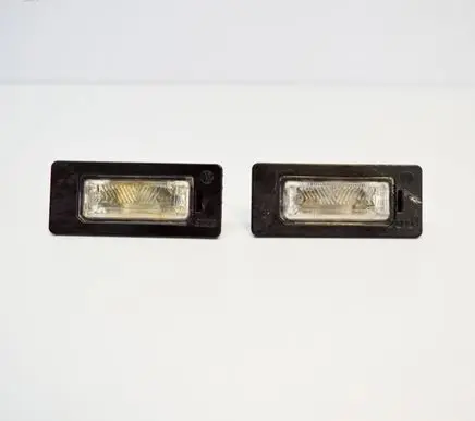 Audi A4 S4 B8 8K Number plate light 8T0943021