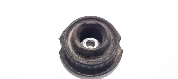 Audi A4 S4 B5 8D Coil spring mount 4d0412377f