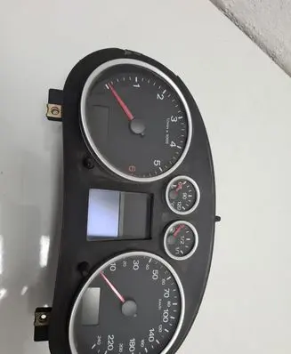 Audi A2 Speedometer (instrument cluster) 8Z0920901 81117994 110080192004