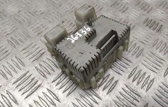 Ford Galaxy Fuse module