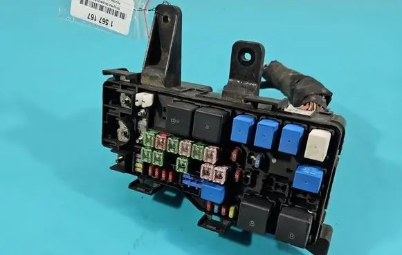 Hyundai H-1, Starex, Satellite Fuse box set 912034110 IMPRK1567167