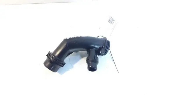 Mercedes-Benz C W205 Engine coolant pipe/hose A6512001051
